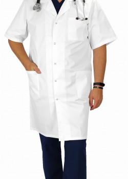 Vīriešu medicīnas halāts - sniegbalts ar īsām piedurknēm (M25rk)  Vīriešu medicīnas halāts - sniegbalts ar īsām piedurknēm (M25rk)