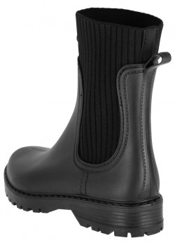 Sieviešu īsie zābaki PVC Sieviešu īsie zābaki PVC