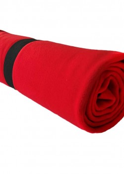 Flīsa sega sarkana 160x130cm Flīsa sega sarkana 160x130cm