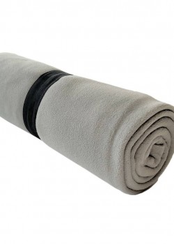 Flīsa sega, gaiši pelēka 160x130cm Flīsa sega, gaiši pelēka 160x130cm