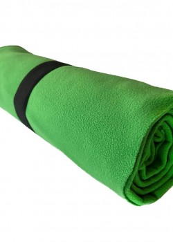 Zaļā flīsa sega 160x130cm Zaļā flīsa sega 160x130cm