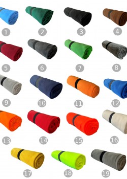 Zaļā flīsa sega 160x130cm Zaļā flīsa sega 160x130cm