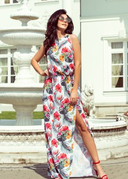 191-4 Gara kleita piesieta pie kakla - ziedi uz balta fona 191-4 Gara kleita piesieta pie kakla - ziedi uz balta fona