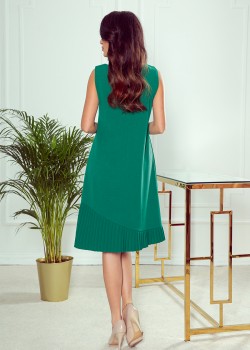308-1 KARINE - trapecveida kleita ar asimetrisku kroku - zaļa 308-1 KARINE - trapecveida kleita ar asimetrisku kroku - zaļa
