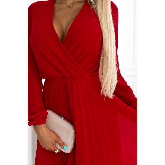 313-13 ISABELLE Pleated dress with long sleeves and envelope neckline - red     